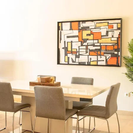 아파트 Casa Ameena 에스테포나